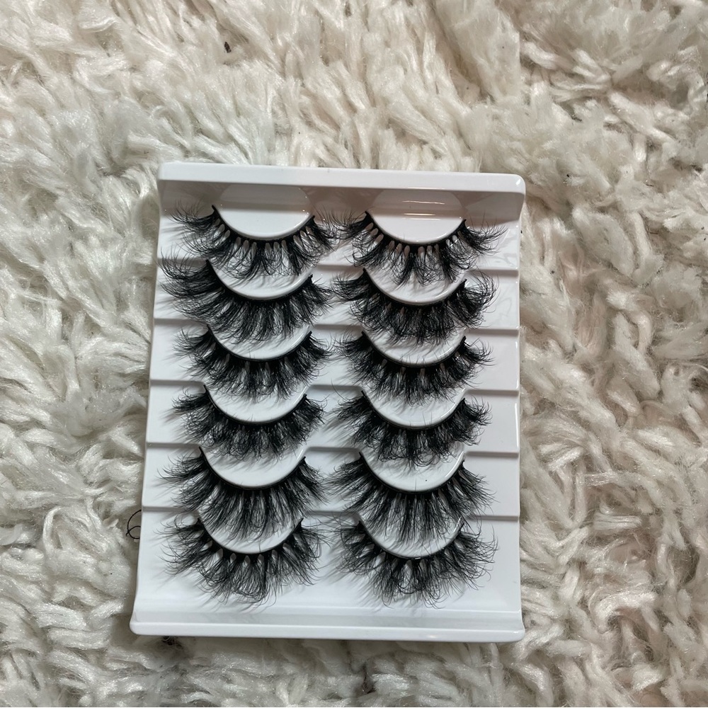 New! ☆ Faux Mink 5 Pack Assortment False Eyelashes Includes Wispy Lashes - Picture 8 of 9